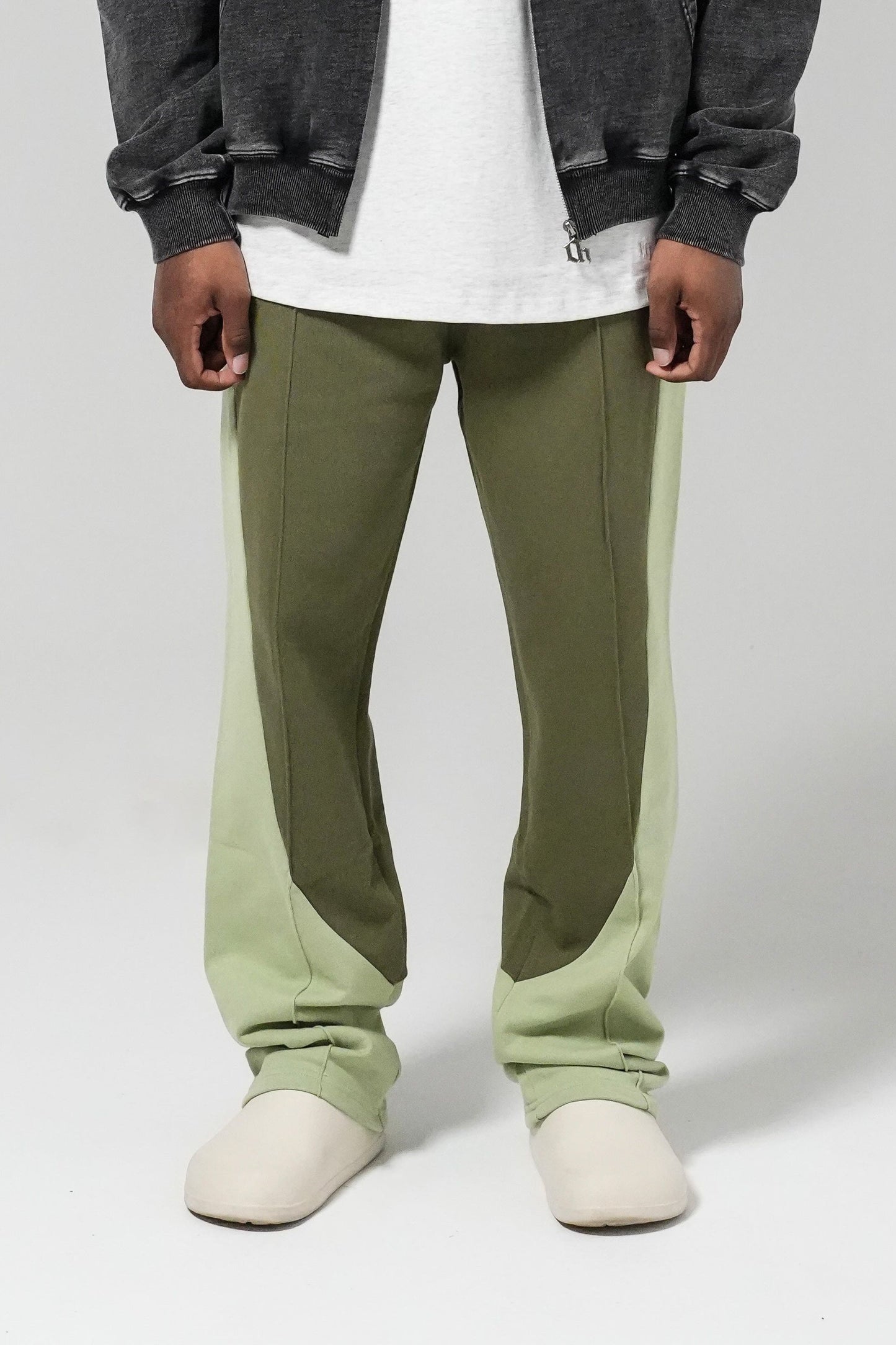 v2 French Terry Sweatpants